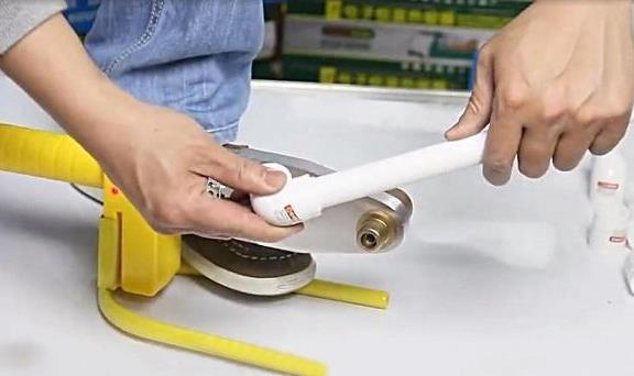 ppr水管熱熔連接圖片展示，一步一步教你完美熱熔！